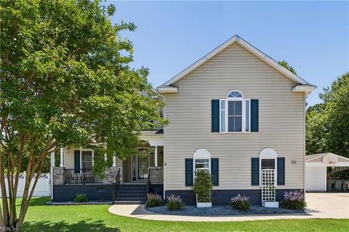 50 Ashe Meadows Dr, Hampton, VA, 23664-2075 | Card Image