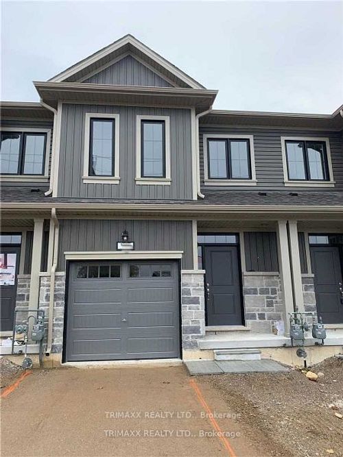 206 Middleton St, Thamesford, ON, N0M2M0 | Card Image