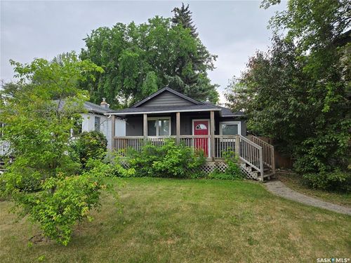 e-300 Maple St E, Saskatoon, SK, S7J0A5 | Card Image