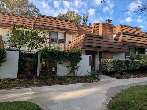 unit-3-10044 Larwin Ave, Chatsworth, CA, 91311-7931 | Card Image