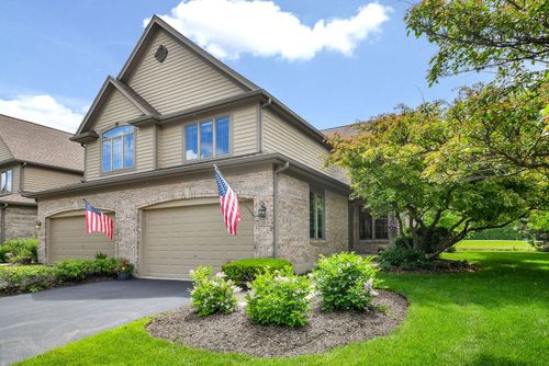 26W199 Klein Creek Dr, Winfield, IL, 60190-2360 | Card Image