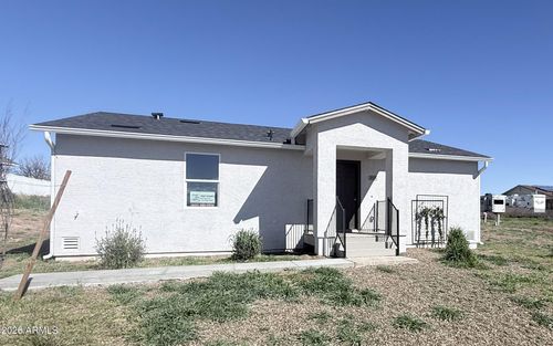 20154 E Prickly Pear Dr, Mayer, AZ, 86333 | Card Image