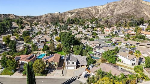 28647 Visco Ct, Santa Clarita, CA, 91390-1247 | Card Image