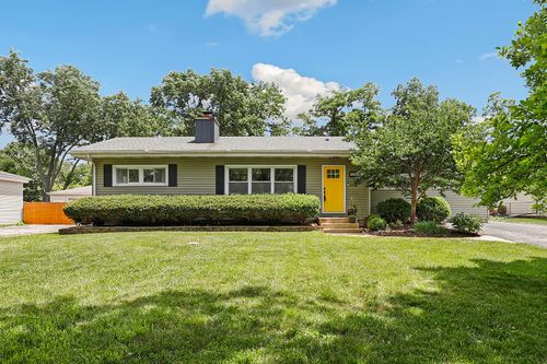 0N741 Barry Ave, Wheaton, IL, 60187 | Card Image