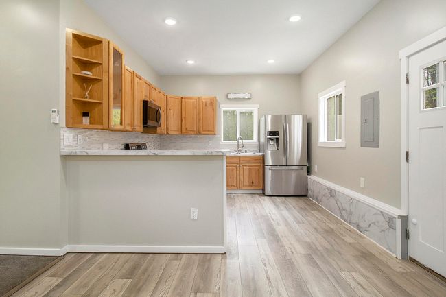 Kitchen | Image 9