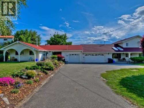 {{alt}} | Card Image