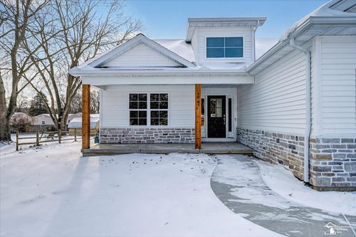 1741 Harmony Ln, Temperance, MI, 48182-9420 | Card Image