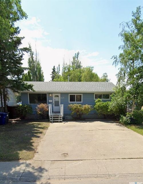 3629 Centennial Dr, Saskatoon, SK, S7L5E9 | Card Image