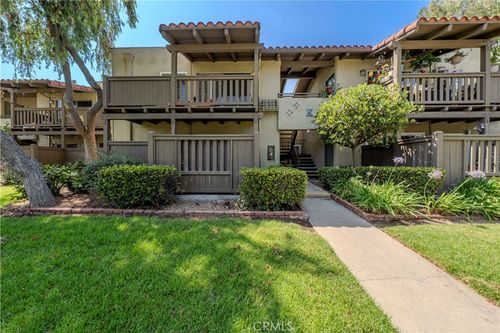 apt-k06-1345 Cabrillo Park Dr, Santa Ana, CA, 92701-3121 | Card Image