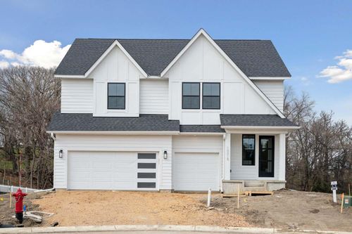 10030 Corral Way, Victoria, MN, 55318-2214 | Card Image