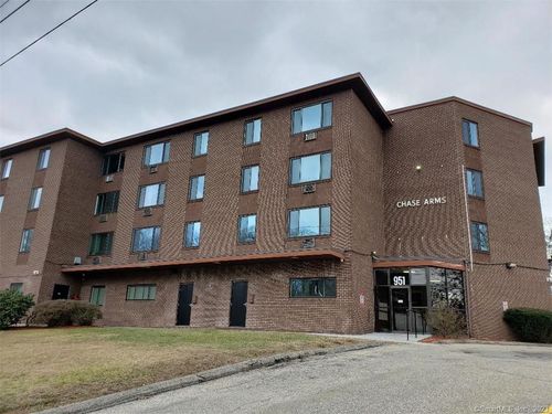apt-a2-951 Chase Pkwy, Waterbury, CT, 06708-2944 | Card Image