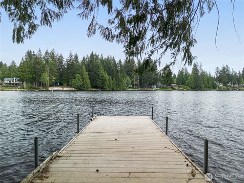 181 E Dabob Rd, Shelton, WA, 98584-9067 | Card Image