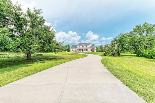 8331 241st St E, MYAKKA CITY, FL, 34251-7898 | Card Image