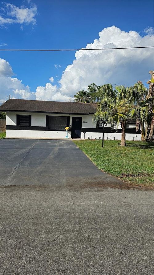 7714 Deleuil Avenue, TAMPA, FL, 33610 | Card Image