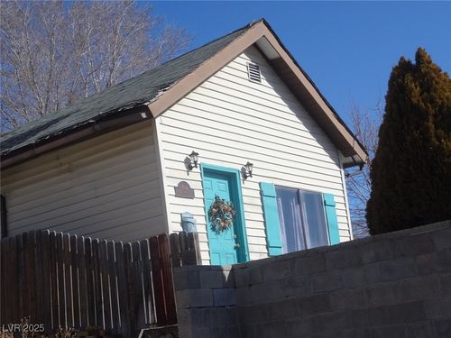 1104 High St, Ely, NV, 89301-1614 | Card Image