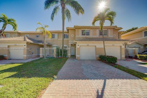 2210-2210 Nw 171st Ter, Pembroke Pines, FL, 33028-2050 | Card Image