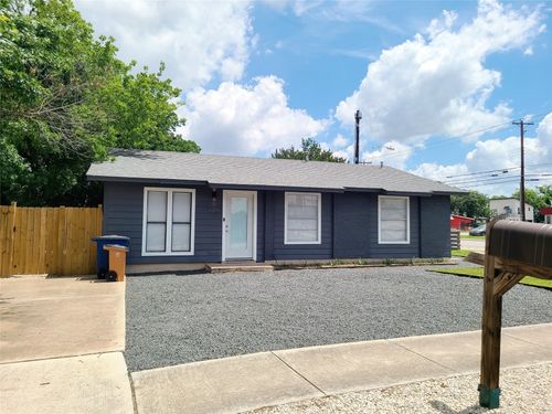 6216 Hogan Ave, Austin, TX, 78741-3318 | Card Image