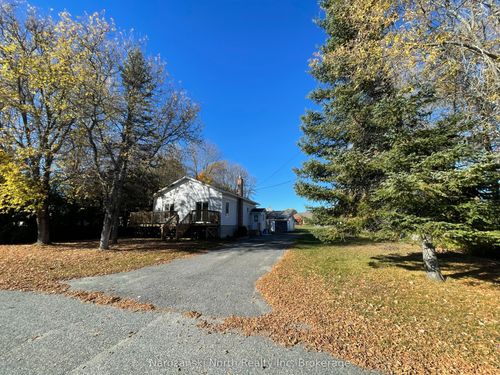 11 John St, Saint Charles, ON, P0M2W0 | Card Image