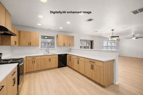 924 Oatmeal Dr, Pflugerville, TX, 78660-7847 | Card Image