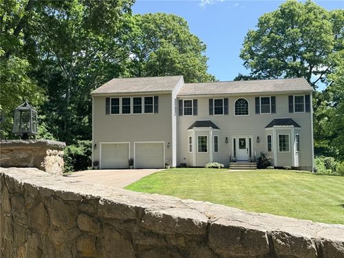 167 Winnapaug Rd, Westerly, RI, 02891-3523 | Card Image