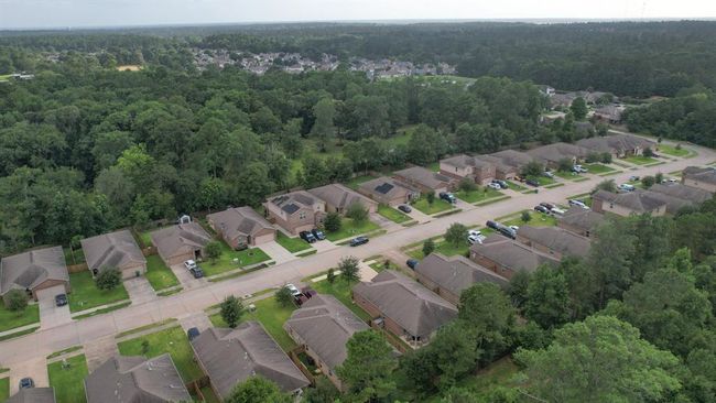 7551 Fettle Ln, House other with 3 bedrooms, 2 bathrooms and 2 parking in Conroe TX | Image 47