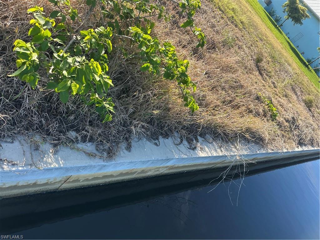 Land in CAPE CORAL 3