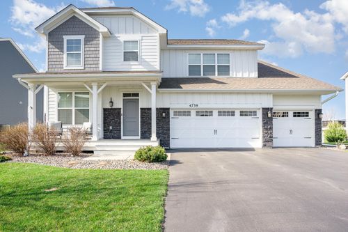 4739 Prairie Dunes Way, Eagan, MN, 55123-2352 | Card Image