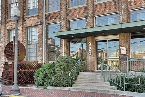 unit-217-920 Poeyfarre St, New Orleans, LA, 70130-3895 | Card Image