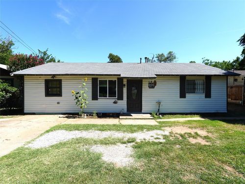 3931 Forbes St, Fort Worth, TX, 76105-4931 | Card Image