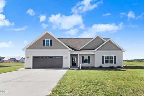 120 Ralph Dr, Pikeville, NC, 27863-9313 | Card Image