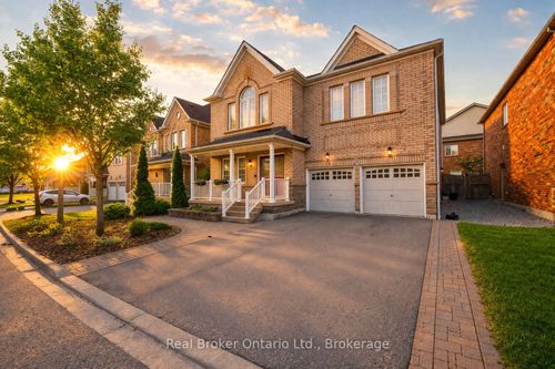 6 Wilsongary Circle, Ajax, ON, L1T0G7 | Card Image