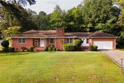 423 Mcphee Drive, Fayetteville, NC, 28305 | Card Image
