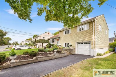 321 Colonia Boulevard, House other with 3 bedrooms, 1 bathrooms and null parking in Colonia NJ | Image 3