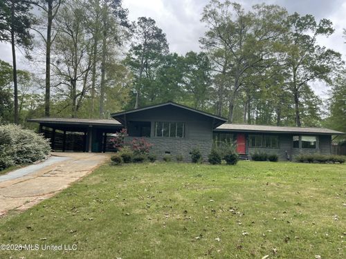 107 Woodland Hill Dr, Brookhaven, MS, 39601-4067 | Card Image
