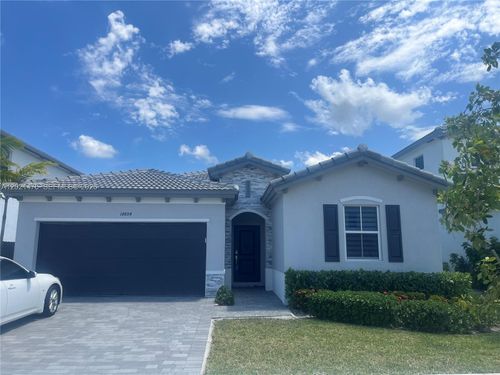 14884 Sw 162nd St, Miami, FL, 33187 | Card Image