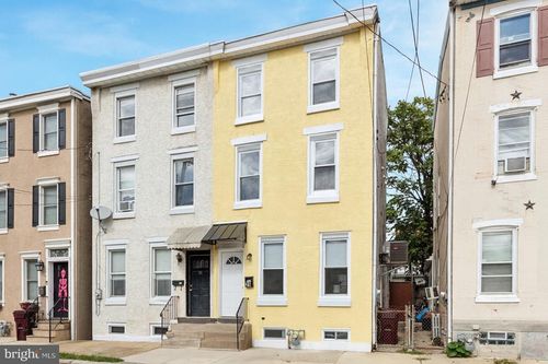 29 2nd St, BRIDGEPORT, PA, 19405-1001 | Card Image