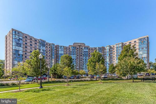 unit-1002-19375 Cypress Ridge Ter, LEESBURG, VA, 20176-5190 | Card Image