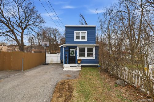 121 Little Britain Rd, Newburgh, NY, 12550-5114 | Card Image