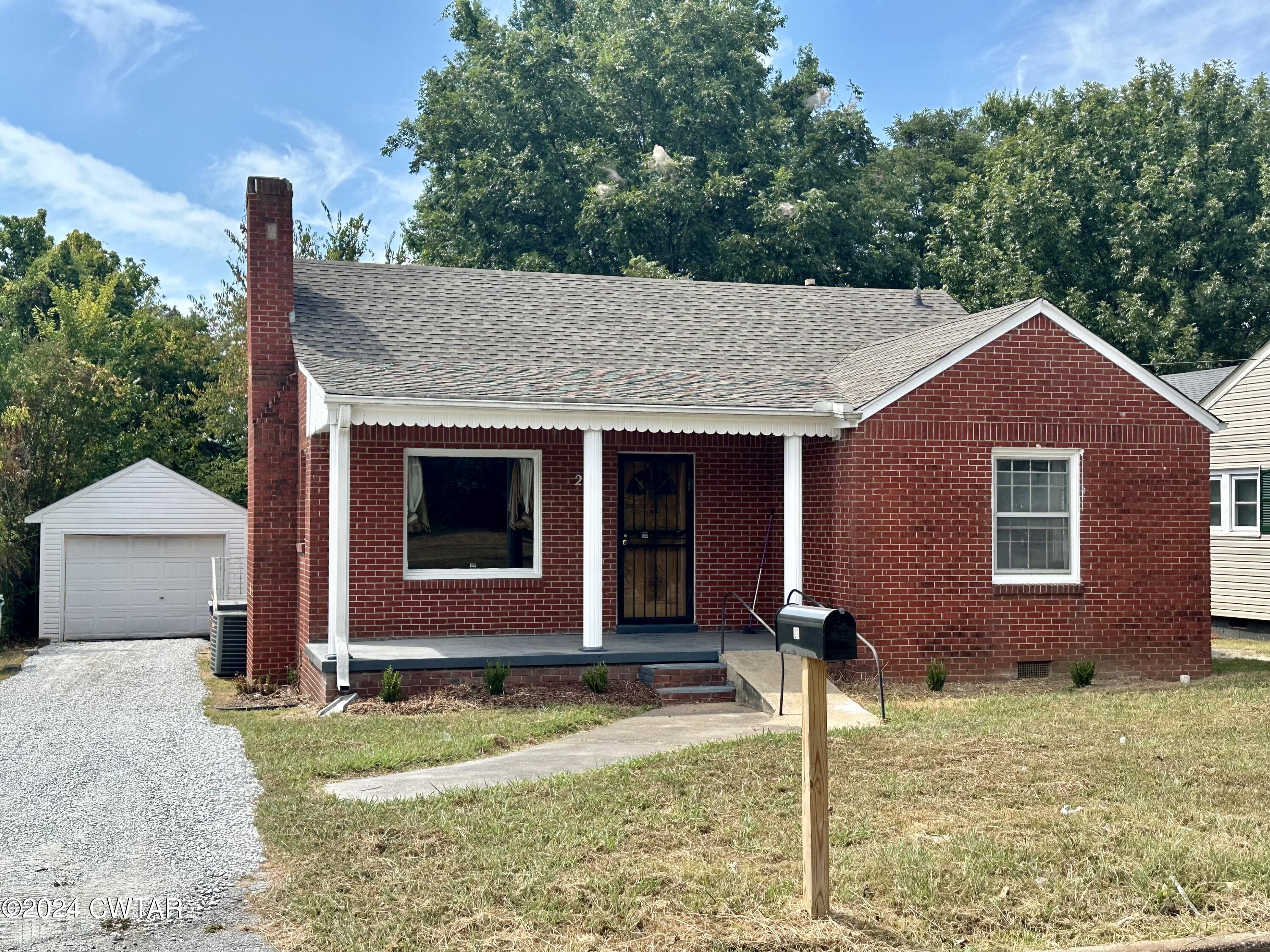 Cartmell St, Jackson, TN 38301