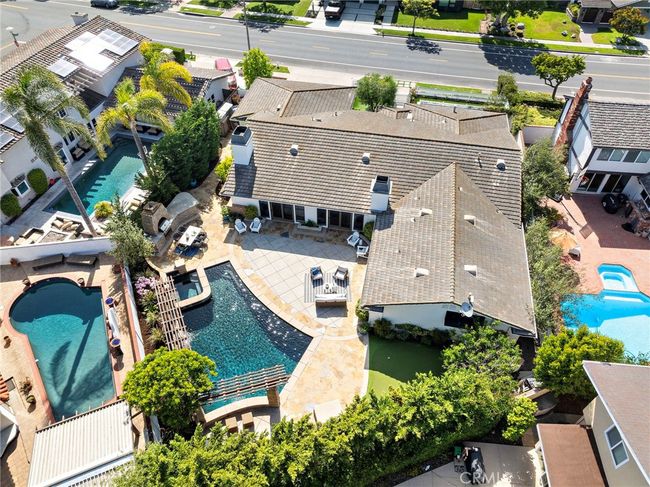 1230 Santiago Dr, House other with 5 bedrooms, 3 bathrooms and 3 parking in Newport Beach CA | Image 69