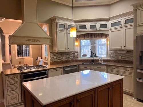 102 Fernwood Dr, Gaffney, SC, 29340-3612 | Card Image