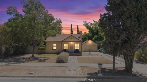 958 N 1st St, Banning, CA, 92220 | Card Image