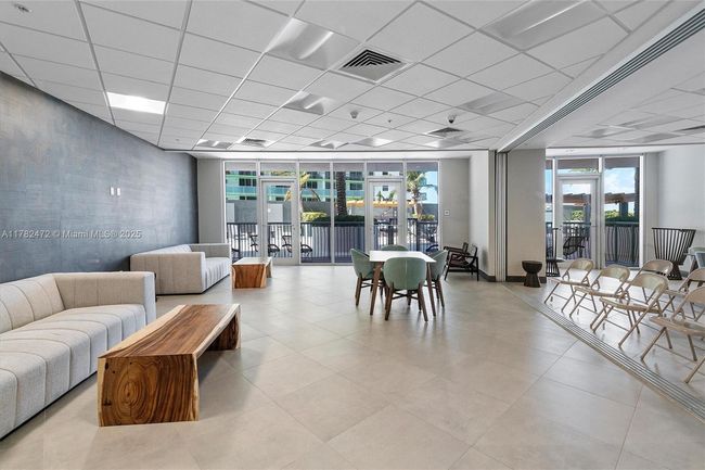 APT-3106 - 1750 Bayshore Dr, Condo with 1 bedrooms, 1 bathrooms and null parking in Miami FL | Image 25