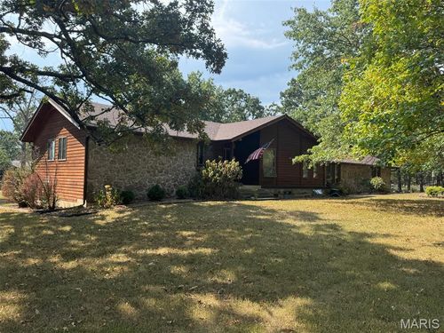 20448 Oakway Dr, Lebanon, MO, 65536-5716 | Card Image