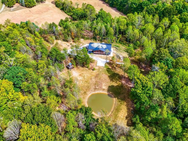 13427 State Route 374, House other with 3 bedrooms, 3 bathrooms and null parking in Rockbridge OH | Image 17