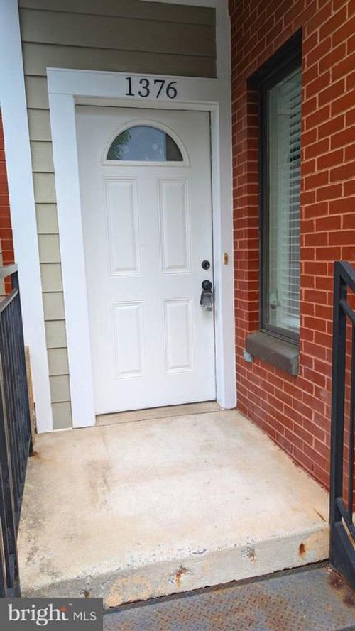 20a-1376 Talbert Ct Se, WASHINGTON, DC, 20020-5205 | Card Image
