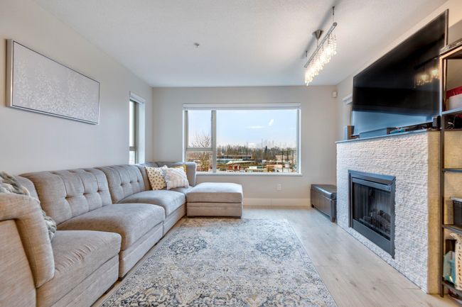 305 - 4728 Dawson St, Condo with 2 bedrooms, 2 bathrooms and 1 parking in Burnaby BC | Image 10