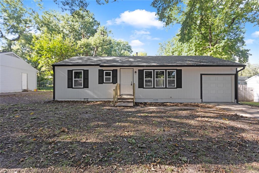 74th Ter, Raytown, MO 64133