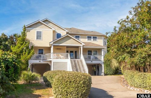4717 Clubhouse Estates Dr, Kitty Hawk, NC, 27949-3879 | Card Image