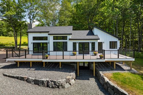 862 W Neck Road, Nobleboro, ME, 04555 | Card Image